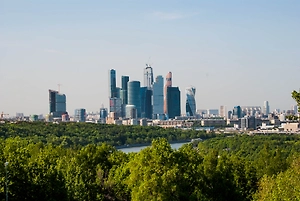 Собянин: Два из трёх дронов, которые атакуют Россию, летят на Москву