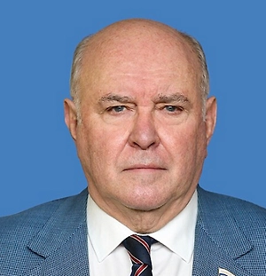 Это полное пренебрежение историческими фактами. Это не трусость, это наглость.