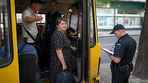 Львовская полиция составила на избитую борцами за мову женщину протокол за хулиганство