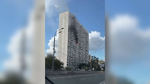 Два человека пострадали при пожаре в многоэтажке на северо-востоке Москвы