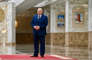 Лукашенко начал новый раунд переговоров со спецпосланником Трампа