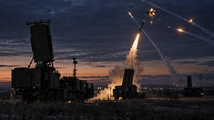 Российские средства ПВО за сутки сбили 292 украинских БПЛА