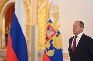 «Важный для страны выбор»: Лавров призвал россиян прийти на выборы в Госдуму