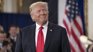 «Искусственный» больше не нравится: Трамп придумал три новых названия для ИИ