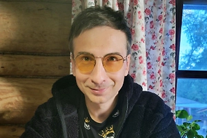 Напавший на медиков у храма на юге Москвы оказался братом известного писателя
