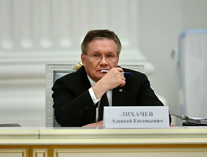 Лихачёв: «Росатом» намерен развивать логистику по СМП в рамках БРИКС