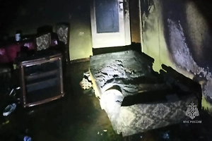 Один человек погиб и 20 эвакуировали при пожаре в многоэтажке Нальчика