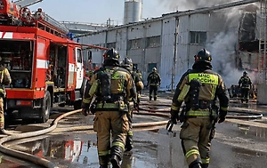 На предприятии в Динском районе Кубани потушили пожар от падения обломков БПЛА
