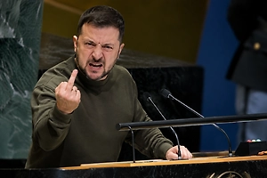 «Помнит исконный русский язык»: Песков с юмором ответил на матерную реплику Зеленского
