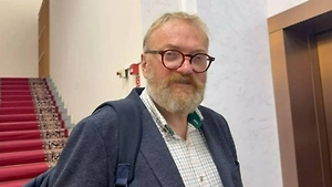 «Нетрадиционная история!» Милонов счёл брачные договоры «червоточиной» для молодёжи