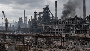 Три гиганта встали: Украина потеряла основную часть сталелитейного производства
