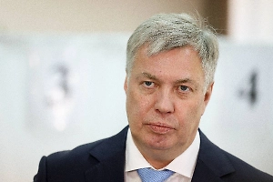 Губернатор Русских лидирует на выборах главы Ульяновской области
