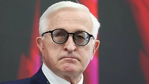 Шохин назвал передачу Путиным «Ашана» и «Лемана Про» сигналом ЕС об активах РФ