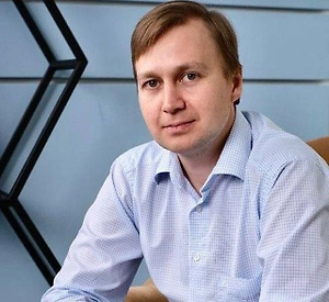 Мы видим небольшое преобладание представителей земных и воздушных знаков зодиака. Земные по своей природе более консервативны. Воздушные, наоборот, более лёгкие, стремятся к инновациям, и расположение Урана, планеты новых технологий, в знаке Близнецов усиливает их позицию. Так что в этом созыве основной поиск баланса будет между консервативным и инновационным подходами к управлению и законам.