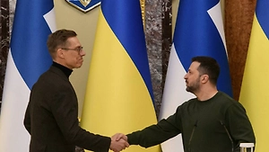Зеленский в ужасе созвонился со Стуббом после «ночи возмездия»