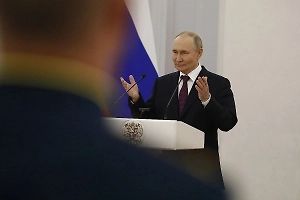 Путин прибыл в Госдуму на первое заседание IX созыва