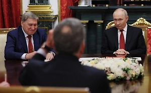 Ушаков рассказал об экономической части переговоров Путина с США