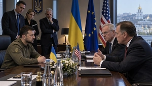 BV: Европа могла повлиять на переговоры Зеленского с посланниками Трампа