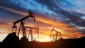 Эксперт оценил последствия для российского экспорта нефти в случае атаки США по Ирану