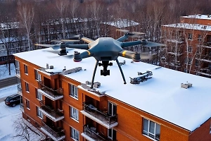 Обломки БПЛА упали у жилых домов в Невинномысске и привели к пожару, идёт эвакуация