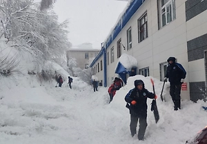 Режим ЧС ввели на Камчатке после гибели двух человек из-за снега