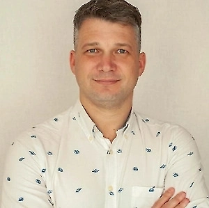 Конкуренция за места в ресторане будет ещё больше, чем в прошлые годы. Поэтому сейчас можно попытаться забронировать хороший, недорогой, ваш любимый ресторан. Начинайте готовиться, сделать это нужно как можно скорее, потому что ближе к дате мест не останется.