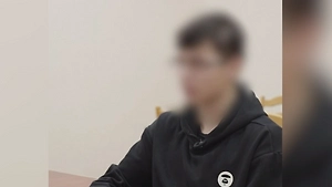 ФСБ показала видео с завербованными ВСУ для диверсий в Москве и Чувашии подростками