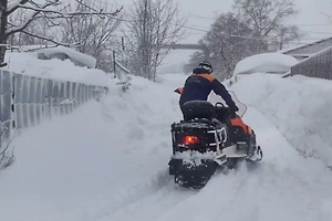Власти Камчатки разрешили использовать снегоходы для перевозки пациентов