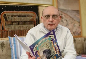 Насчёт того, что её окончательно засудят, я не вижу таких указаний, что она прямо как жертва произвола попадёт за решётку. Но её очень сильно пощипают финансово. Цель — не столько посадить, сколько устроить эти долгие разборки. Вскоре закончатся все эти разбирательства также весной, после того как произойдут некие выборы, и некий венок мученичества она будет на себе носить.