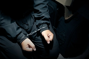 Начальник представительства МО РФ Никитин получил взятку в 2 млн рублей