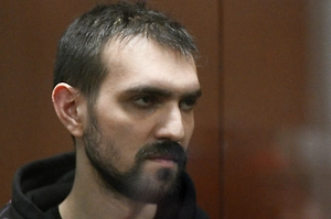 Комик Останин* не признал вину в оскорблении чувств верующих