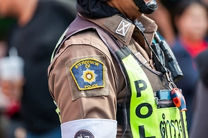 Туриста и 61-летнюю жрицу любви арестовали в Таиланде за секс на пляже