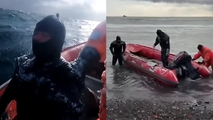 На Сахалине спасли водолаза, который 20 часов пробыл в ледяной воде