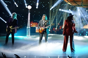 Названа причина смерти экс-гитариста «Любэ» Юрия Рыманова