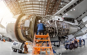 Зарплаты бортмехаников в России превысили 300 тысяч рублей на фоне дефицита кадров