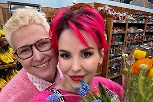 Четыре кошки остались без присмотра в квартире россиянок, задержанных у военной базы в США