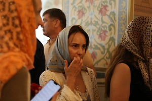 Священник РПЦ разъяснил, может ли бес залететь в рот во время зевания