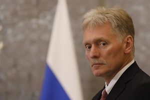 Кремль не исключил многодневный формат переговоров экспертов в Абу-Даби