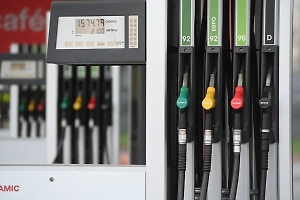 ФАС начинает масштабную проверку цен на АЗС