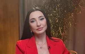 Чем конкретнее вы представляете себе то, к чему стремитесь, и ярче воссоздаёте состояние успеха — момент, когда вы достигаете своей цели, — тем проще вам туда идти. Вы повышаете мотивацию, которая зашкаливает, а подсознание помогает в этом, выстраивая для вас логистику пути к намеченной цели. На мой взгляд, это один из самых эффективных способов приблизиться к успеху.