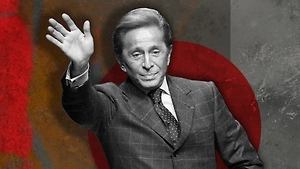 Умер Валентино. Гений, который покорил кино, взорвал моду для невест и дал алому новую жизнь