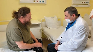 Командир Аид из «Ахмата» поклялся отомстить «мразям из ВСУ» за настоятеля храма в Судже