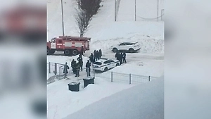 Конфликт с одноклассниками стал причиной нападения подростка на лицей в Нижнекамске