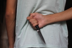 Напавший на лицей в Нижнекамске был безответно влюблён в девочку, погибшую два дня назад