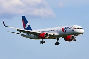 Пассажиров рейса Azur Air после посадки в Китае разместят в гостинице