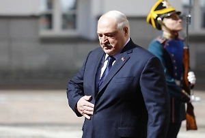 Лукашенко предупредил, что «зряплаты» в Белоруссии не будет