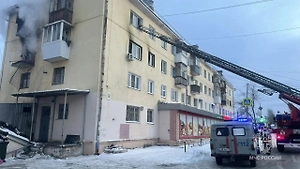 Три квартиры загорелись из-за взрыва газа в доме в Первоуральске, есть пострадавшие