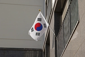 СНБ Южной Кореи на экстренном заседании осудил пуски ракет КНДР