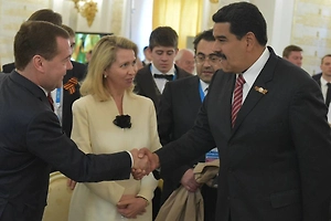 Медведев назвал начало 2026 года бурным после похищения Мадуро