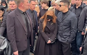 Вдове Кашпировского потребовалась помощь врачей на его похоронах